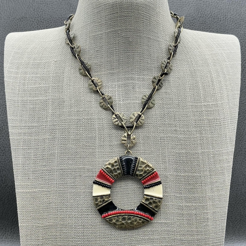 Necklace Gold Tone Round Pendant Red Black Enamel 20 Inch Womens Fashion Jewelry